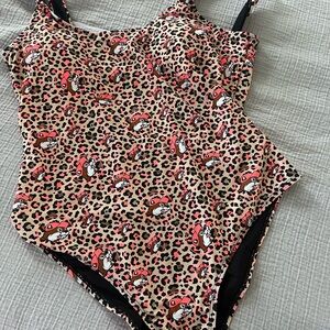 Buc-Ee’s one piece swim suit